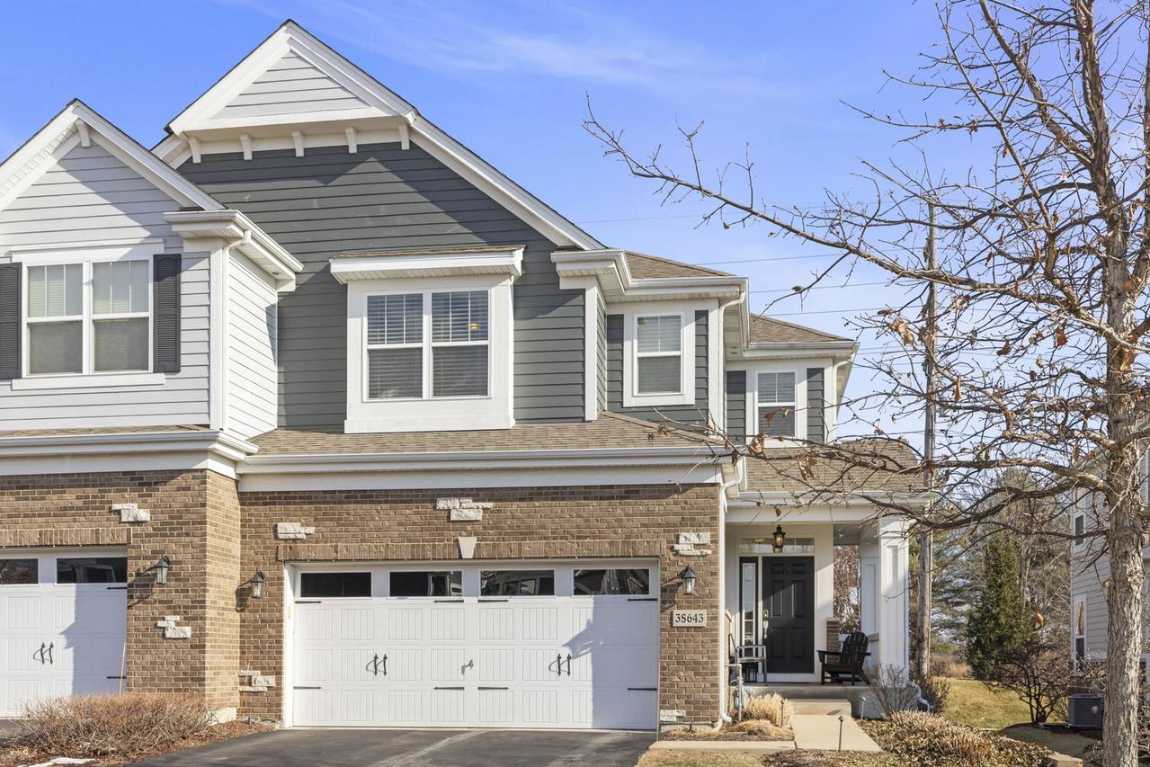 3S643 Breme Dr., Warrenville, IL 60555