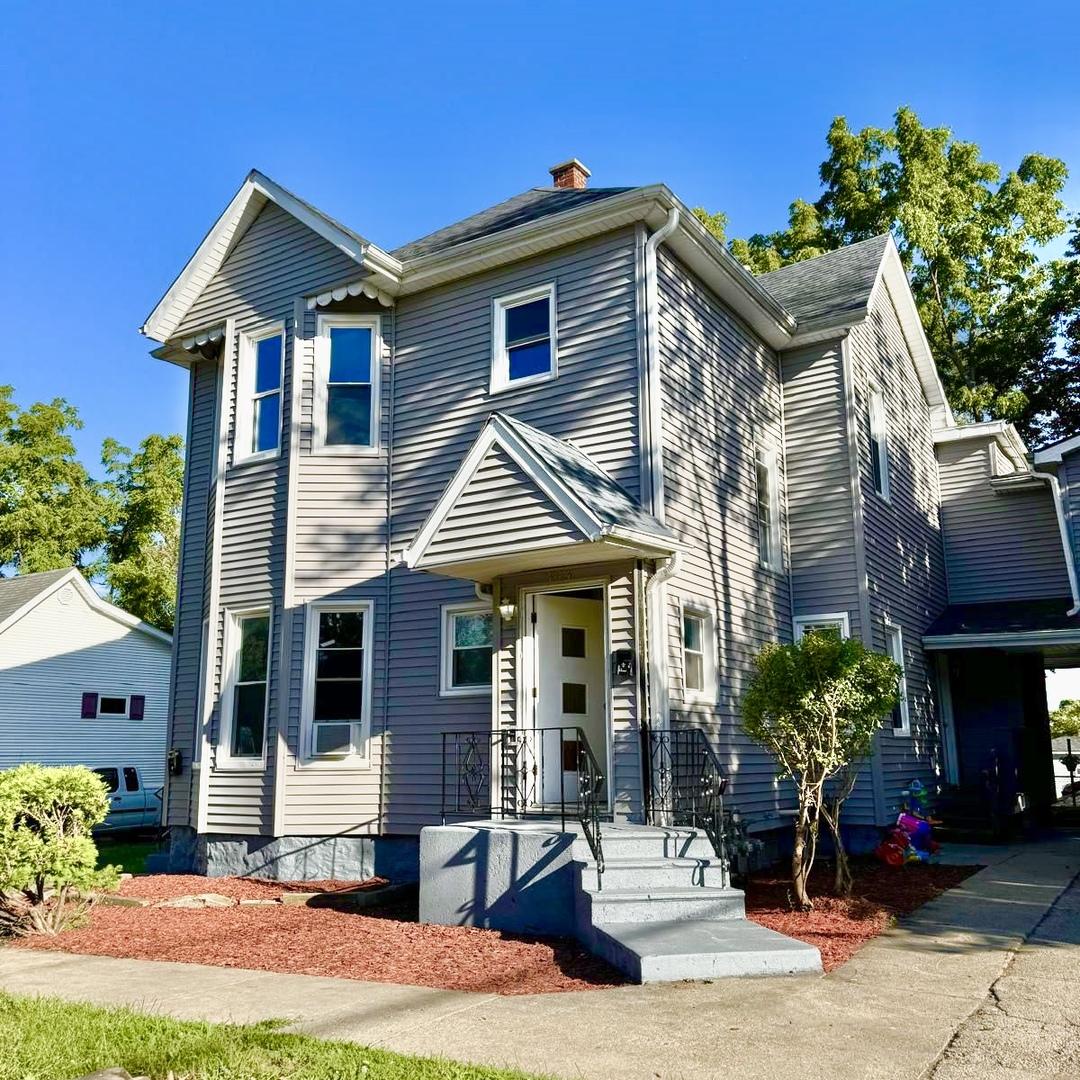 402 Allen St., Joliet, IL 60436