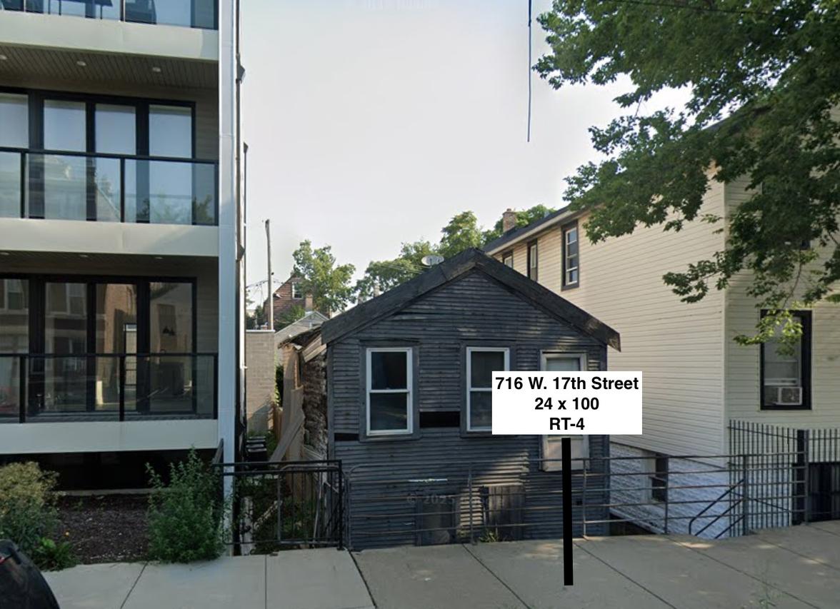 716 W 17th St., Chicago, IL 60616