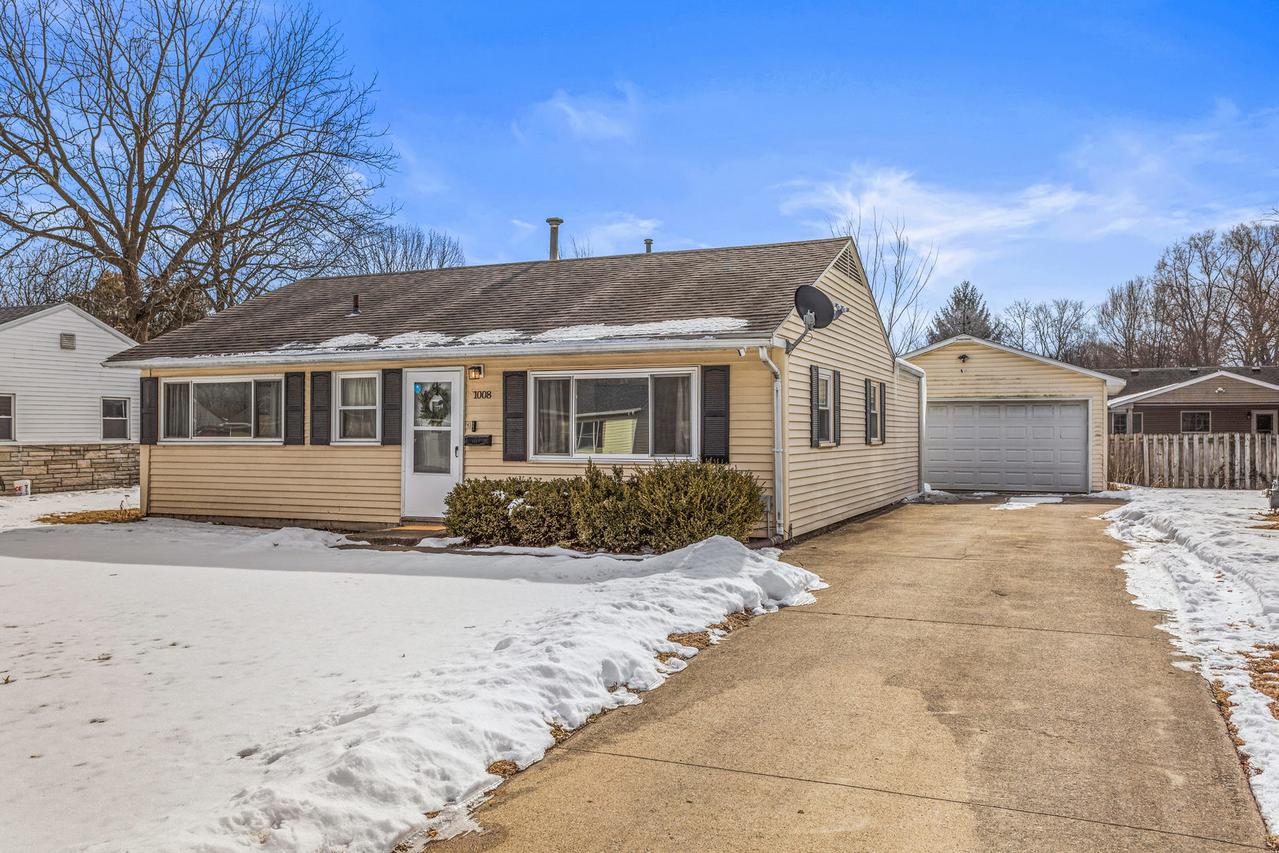 1008 Bel Aire Dr., Rantoul, IL 61866