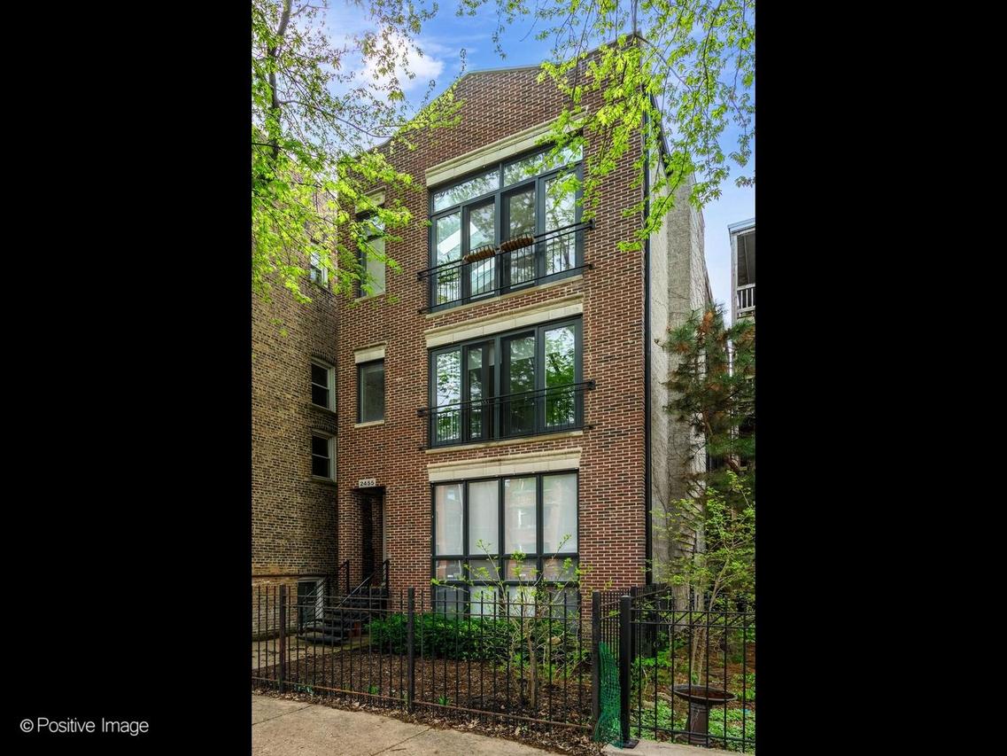 2455 W Walton St. #3, Chicago, IL 60622