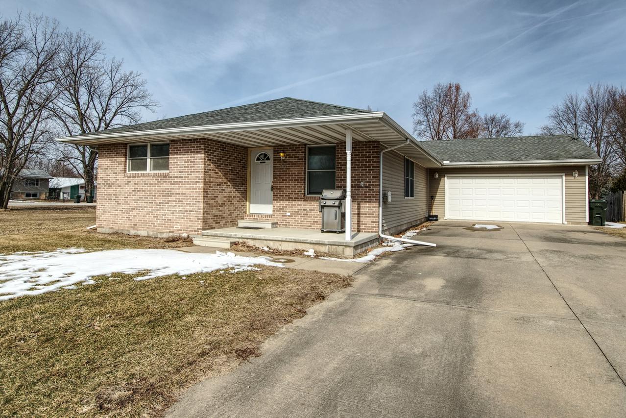 484 W 3rd St., Braidwood, IL 60408