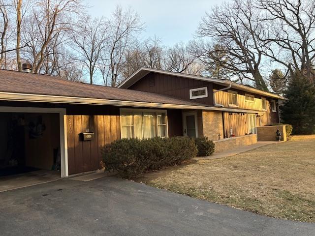 [Address Hidden by Seller], Moline, IL 61265