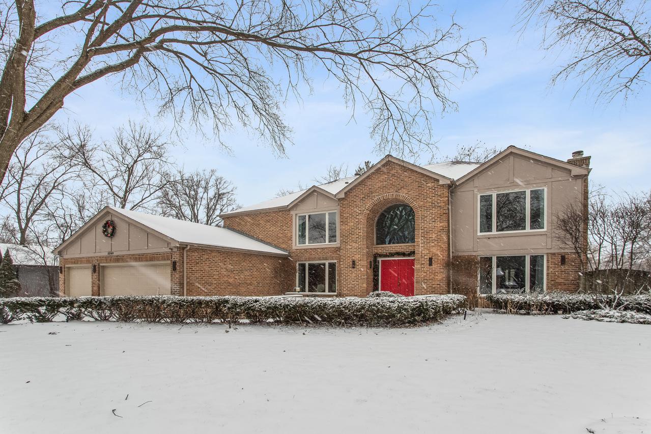 3240 Brookdale Ln., Northbrook, IL 60062