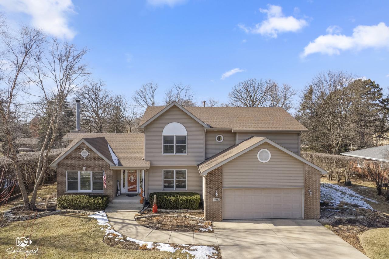 735 Meadow Wood Dr., Joliet, IL 60431