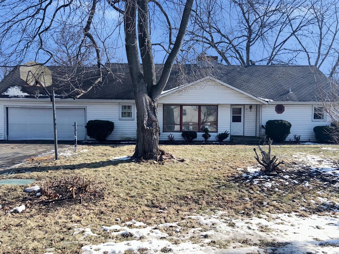 44 Strasma West Dr., Kankakee, IL 60901