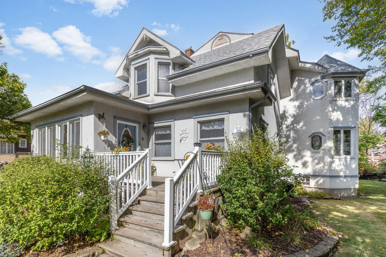 316 E Highland Ave., Villa Park, IL 60181
