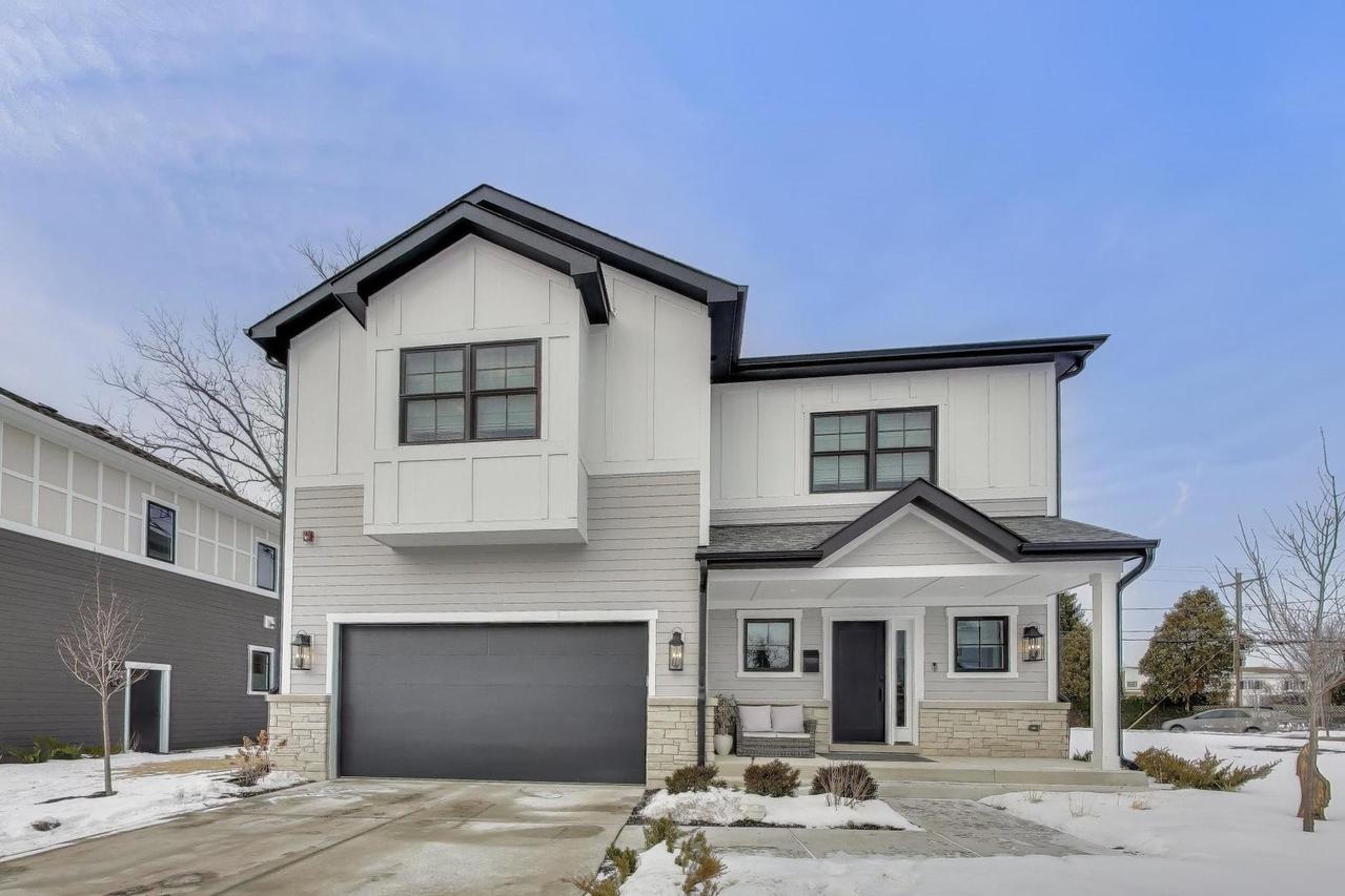 7301 Ponto Ct., Morton Grove, IL 60053