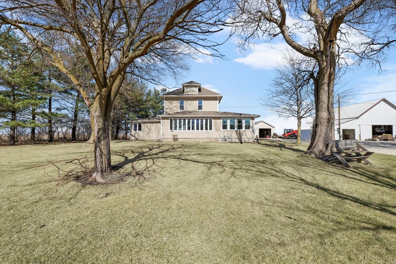 422 E 600 North Rd., Buckley, IL 60918