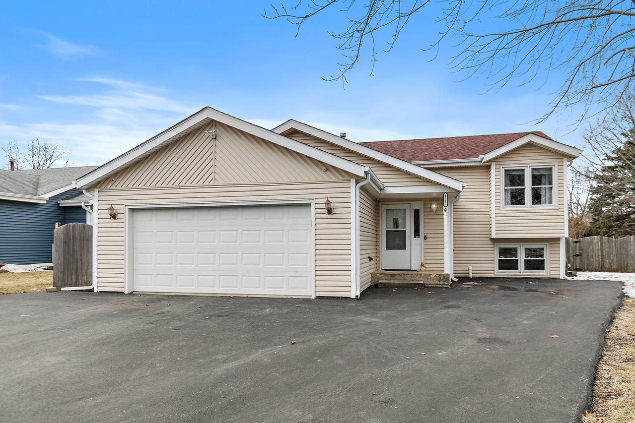 1317 12th Ave., Belvidere, IL 61008