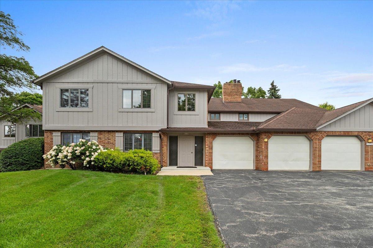 7711 W Oak Ridge Ct. #2A, Palos Heights, IL 60463