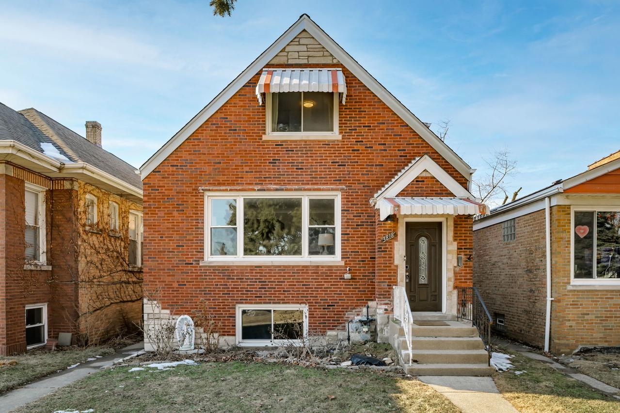 [Address Hidden by Seller], Berwyn, IL 60402