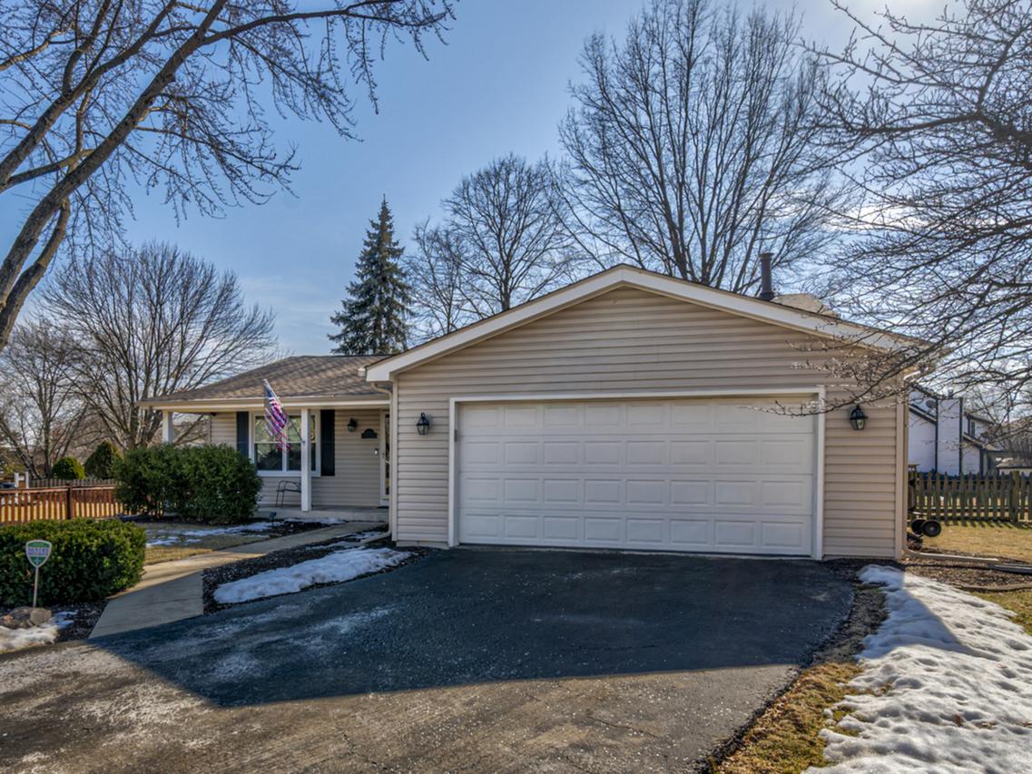 1126 Starlite Ct., Naperville, IL 60564
