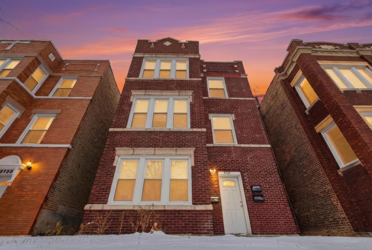 2118 S 59th Ave., Cicero, IL 60804