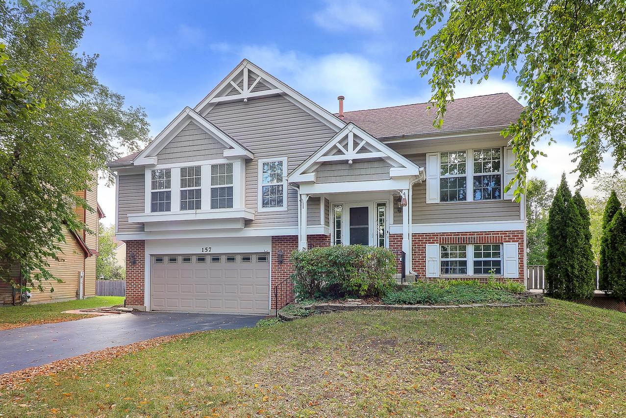 157 Wildberry Ct., Aurora, IL 60504