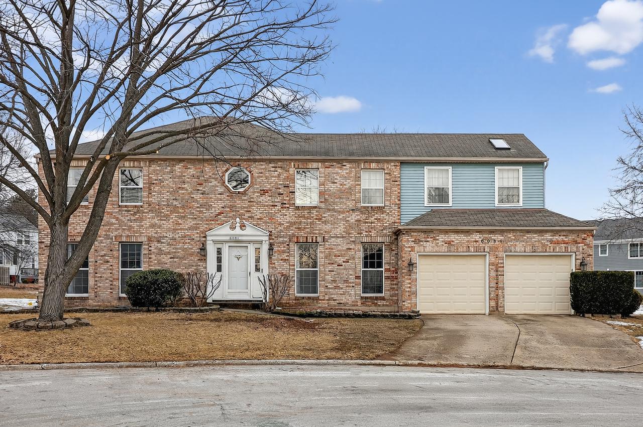 6081 Brookline Ct., Lisle, IL 60532