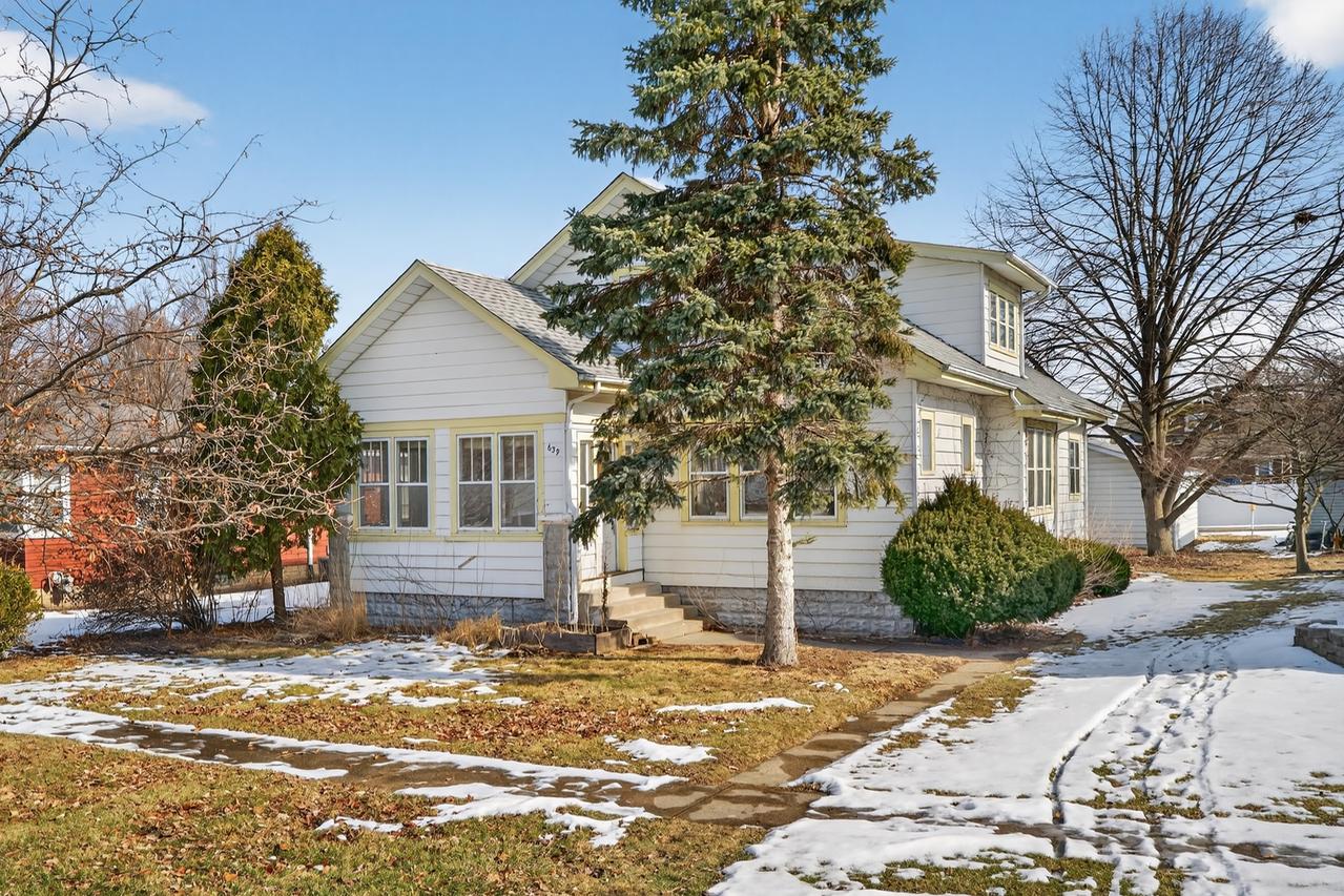 639 Dunbar St., Beecher, IL 60401