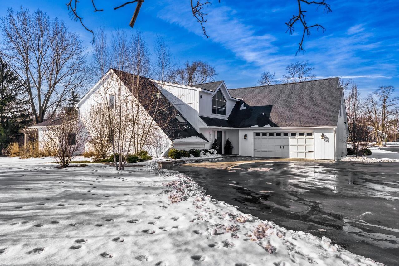 22563 N Ruth Ct., Kildeer, IL 60047