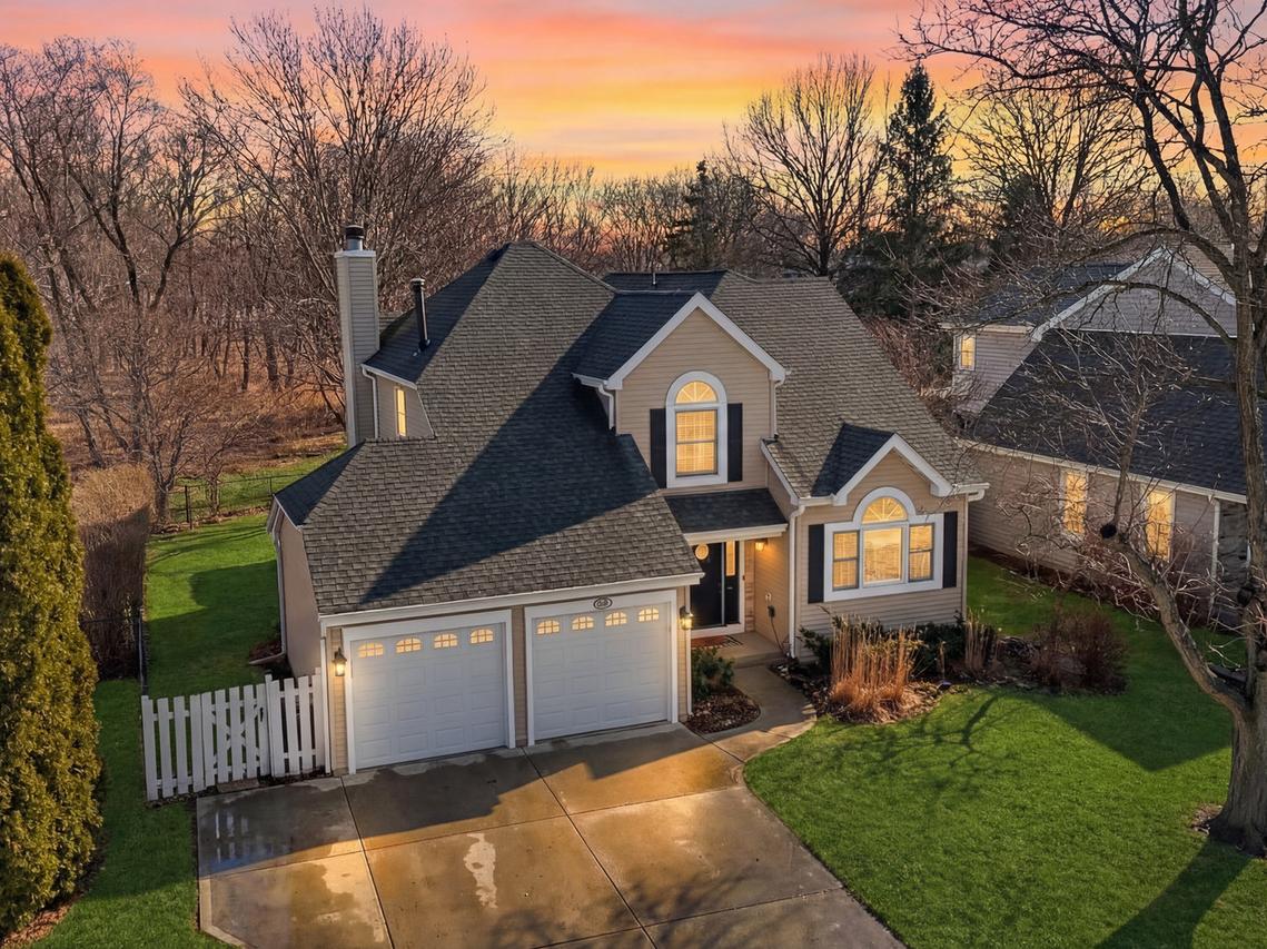 539 Newberry Dr., Elk Grove Village, IL 60007