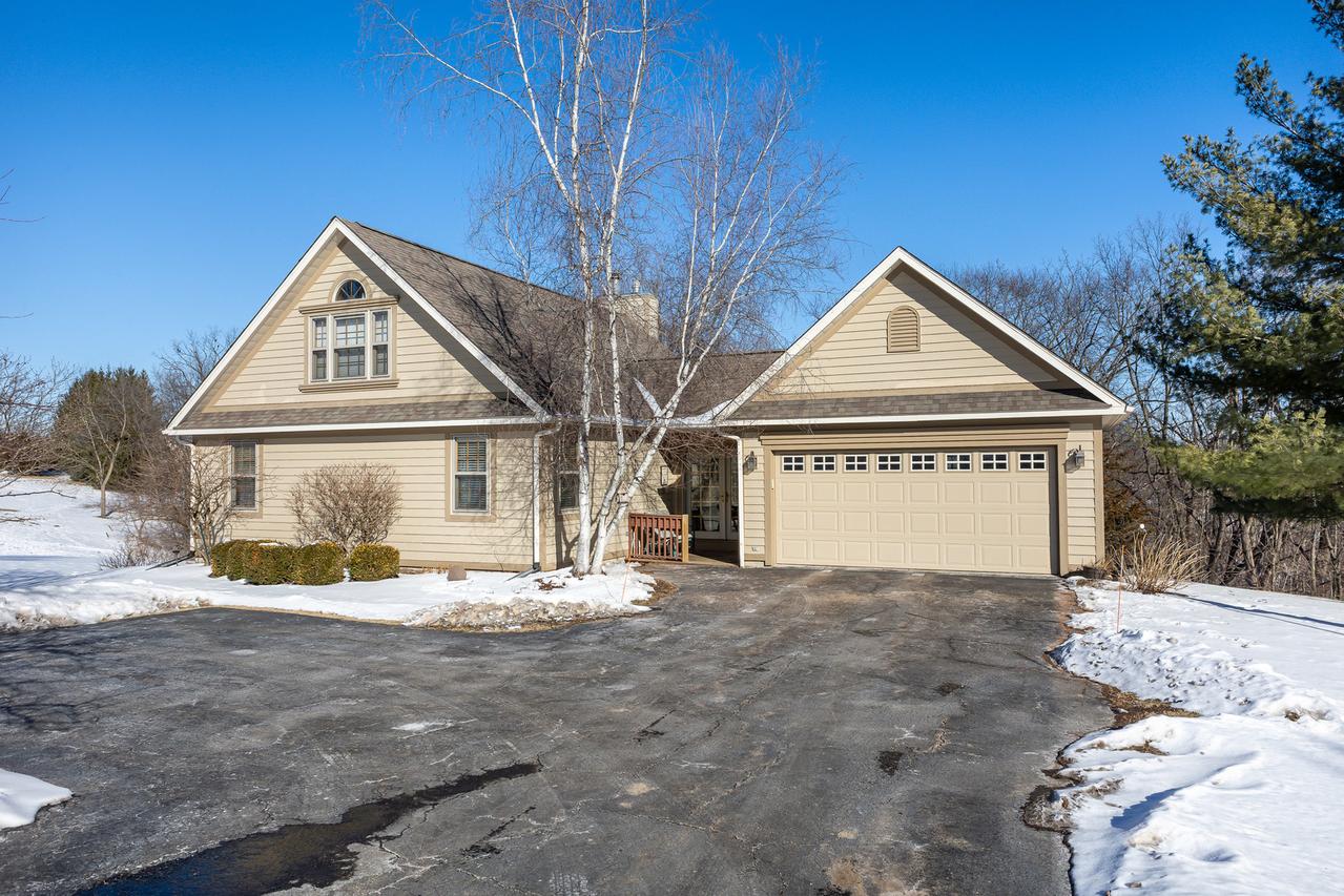 155 Blackhawk, Galena, IL 61036