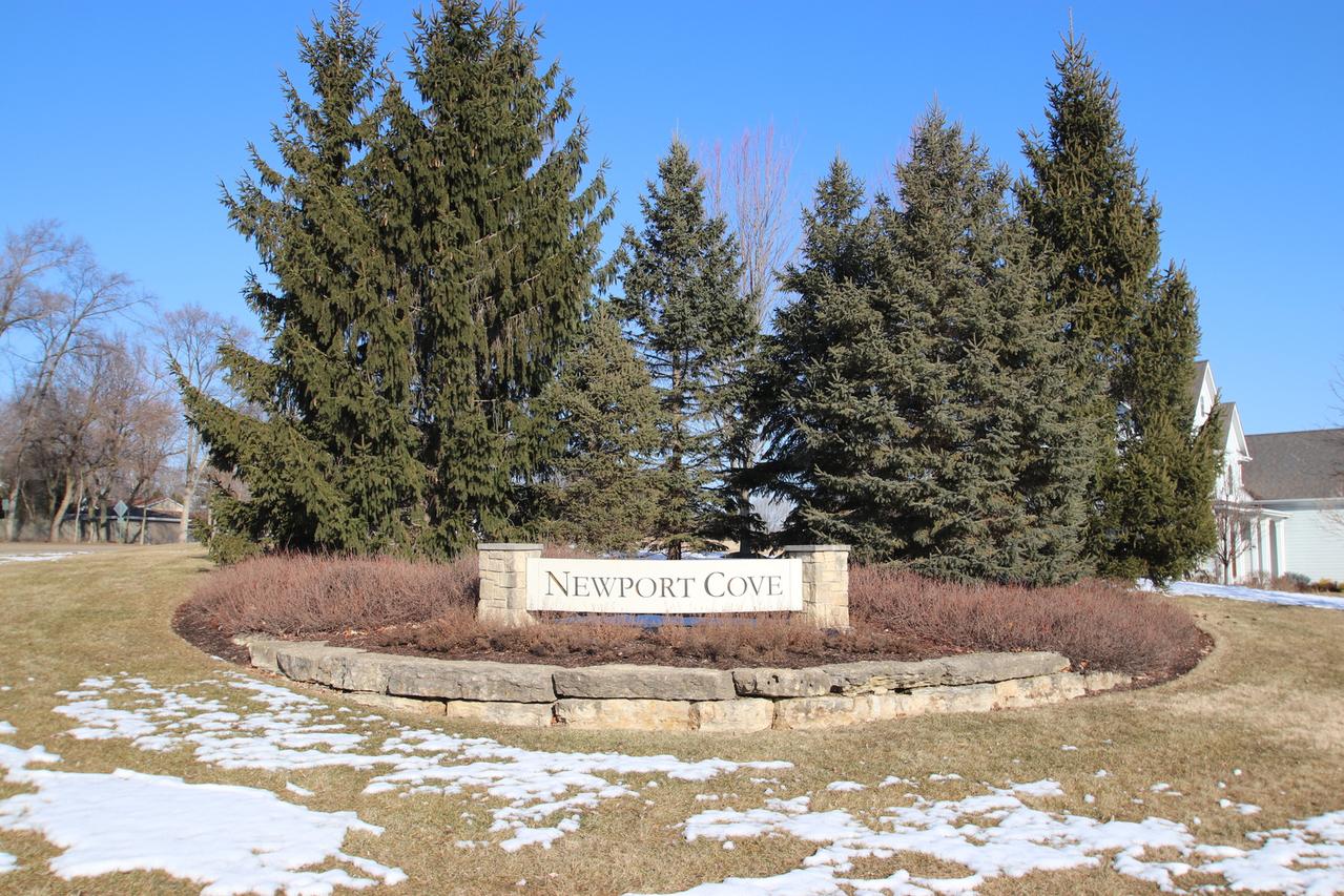 40445 N South Newport Dr., Antioch, IL 60002