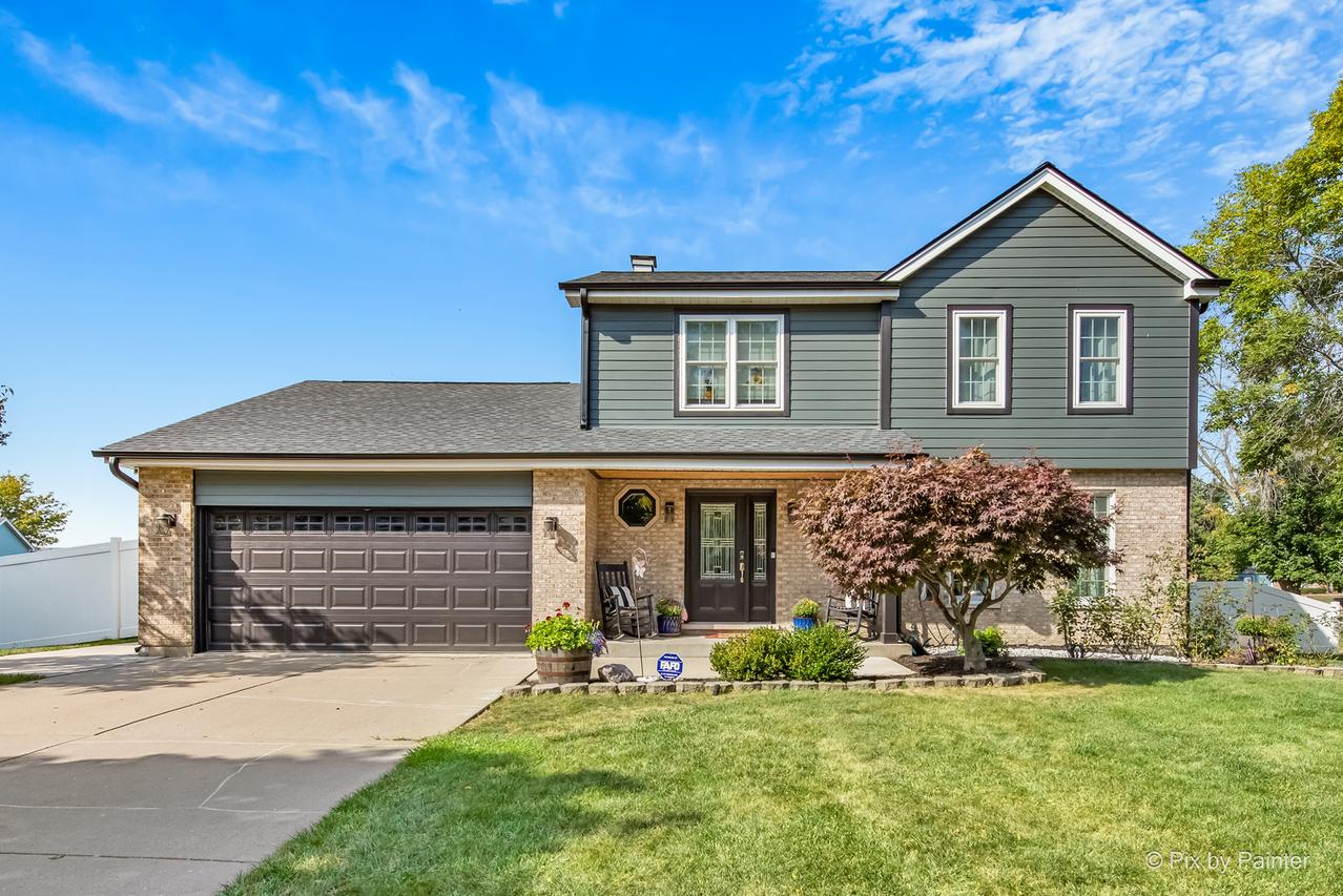 20W425 Peters Ct., Downers Grove, IL 60516