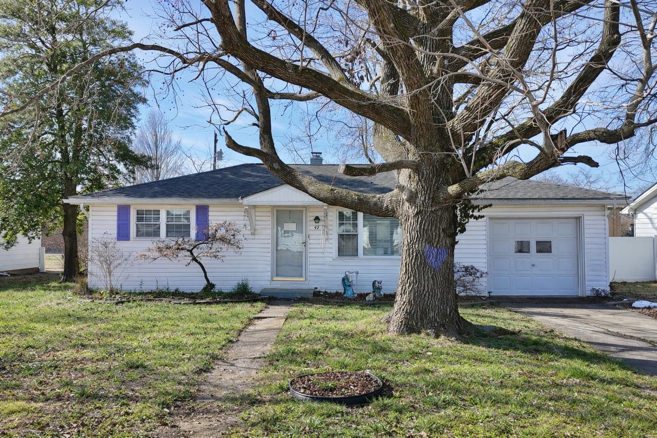 47 W Crownview St., Mt Vernon, IL 62864