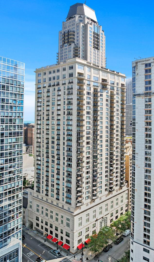 10 E Delaware Pl. #34A, Chicago, IL 60611