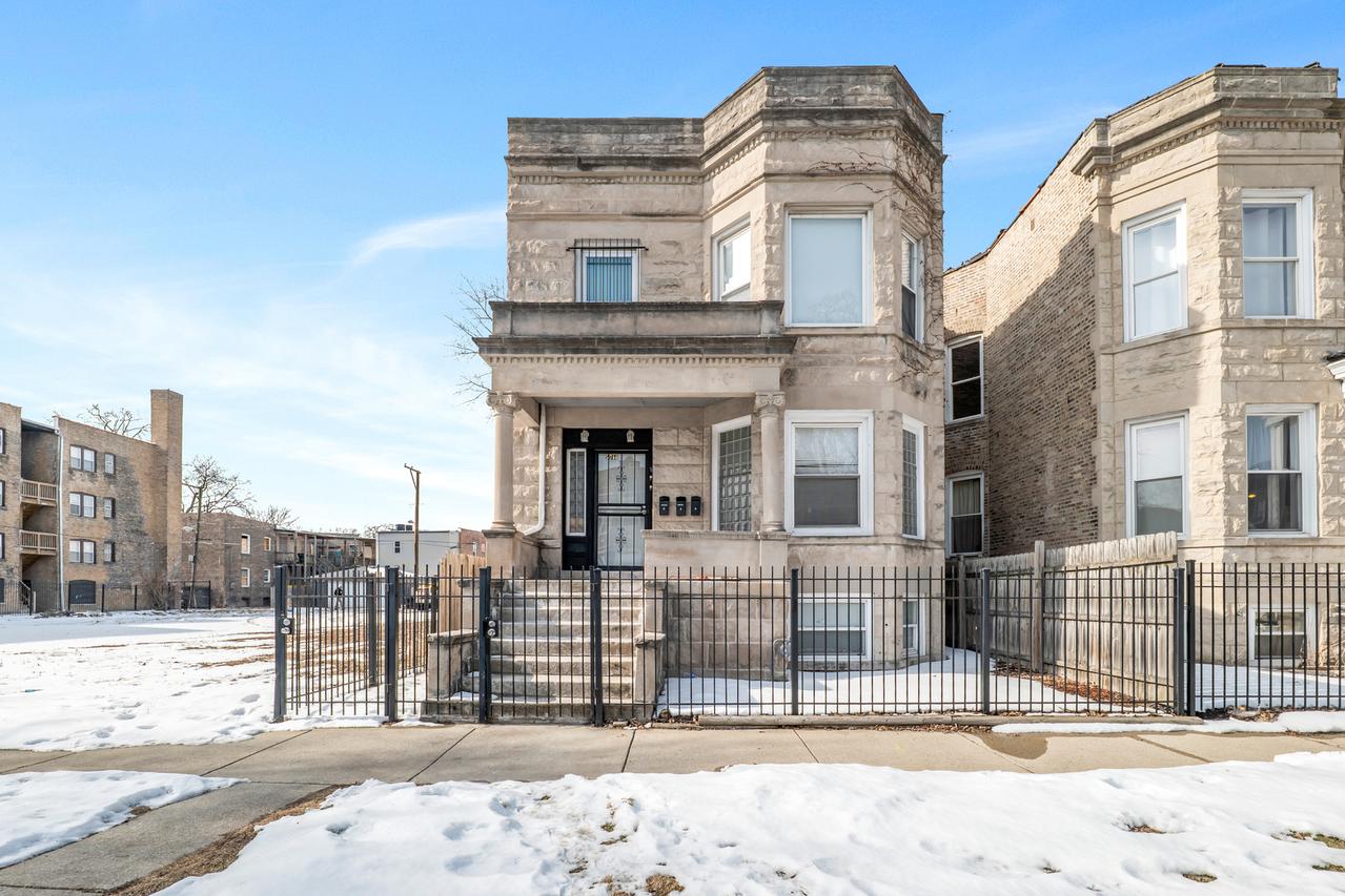 5744 S Green St., Chicago, IL 60621