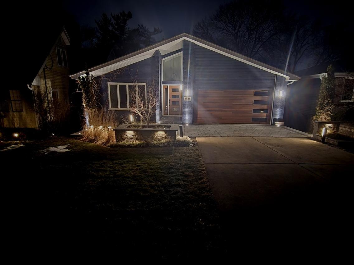 3946 Earlston Rd., Downers Grove, IL 60515