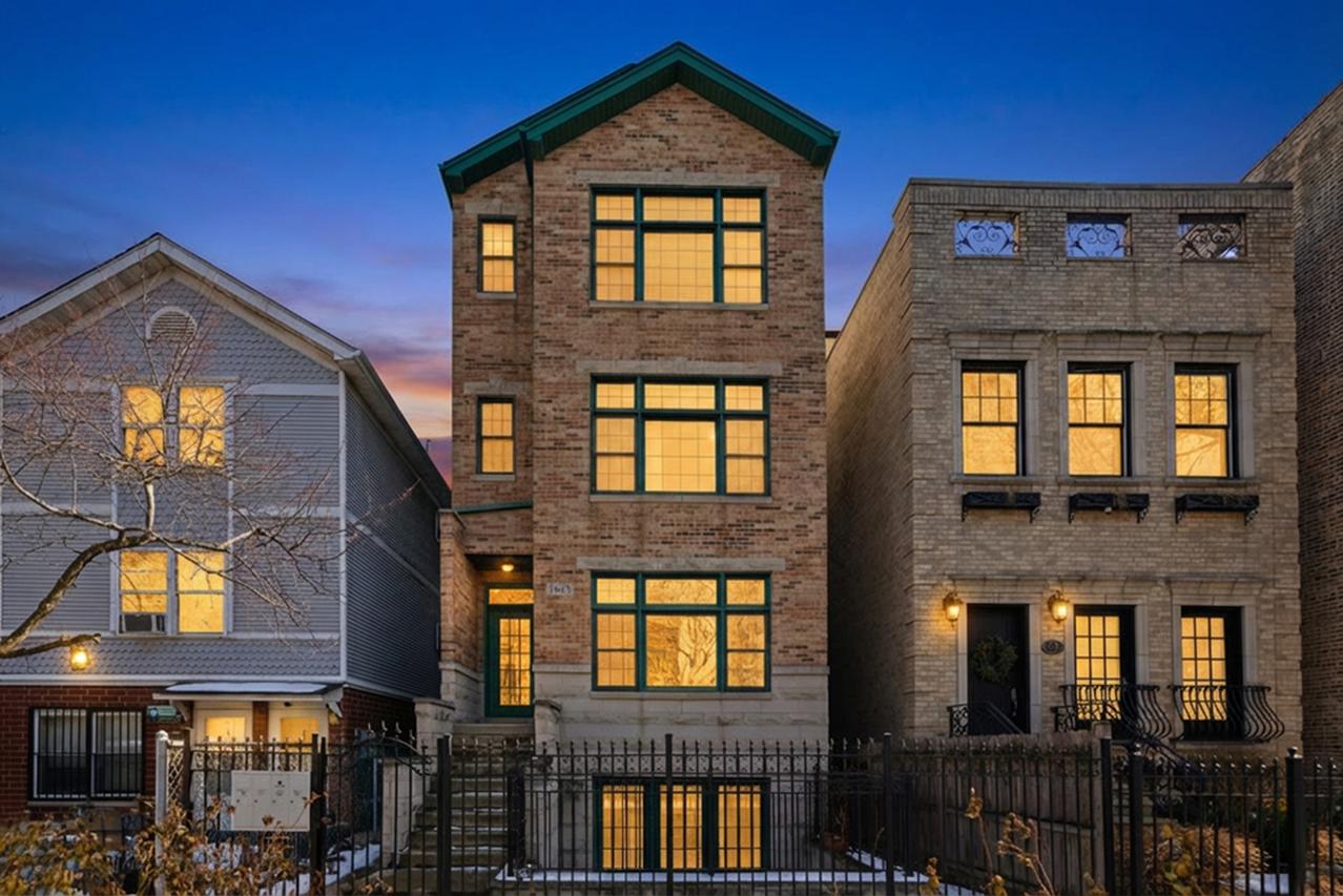 1645 N Oakley Ave. #2, Chicago, IL 60647