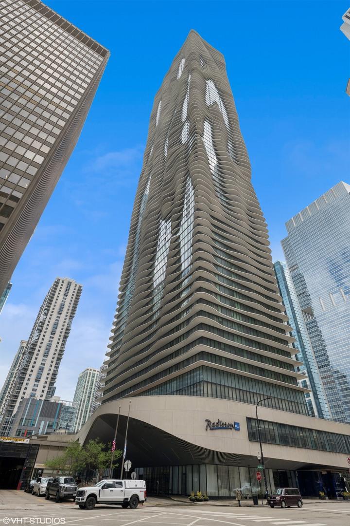 225 N Columbus Dr. #P2-112, Chicago, IL 60601