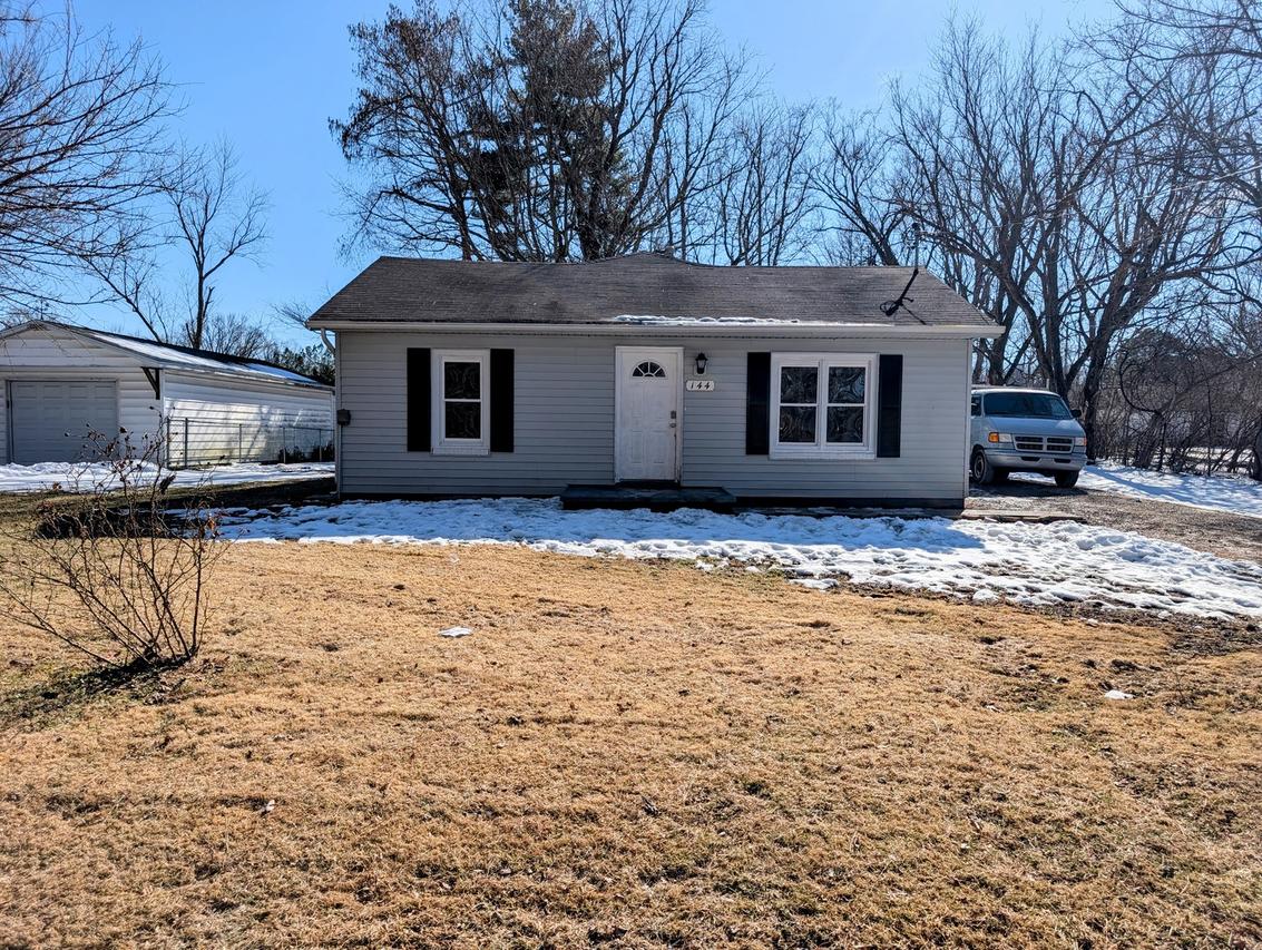 144 Water Tower Rd., Makanda, IL 62958