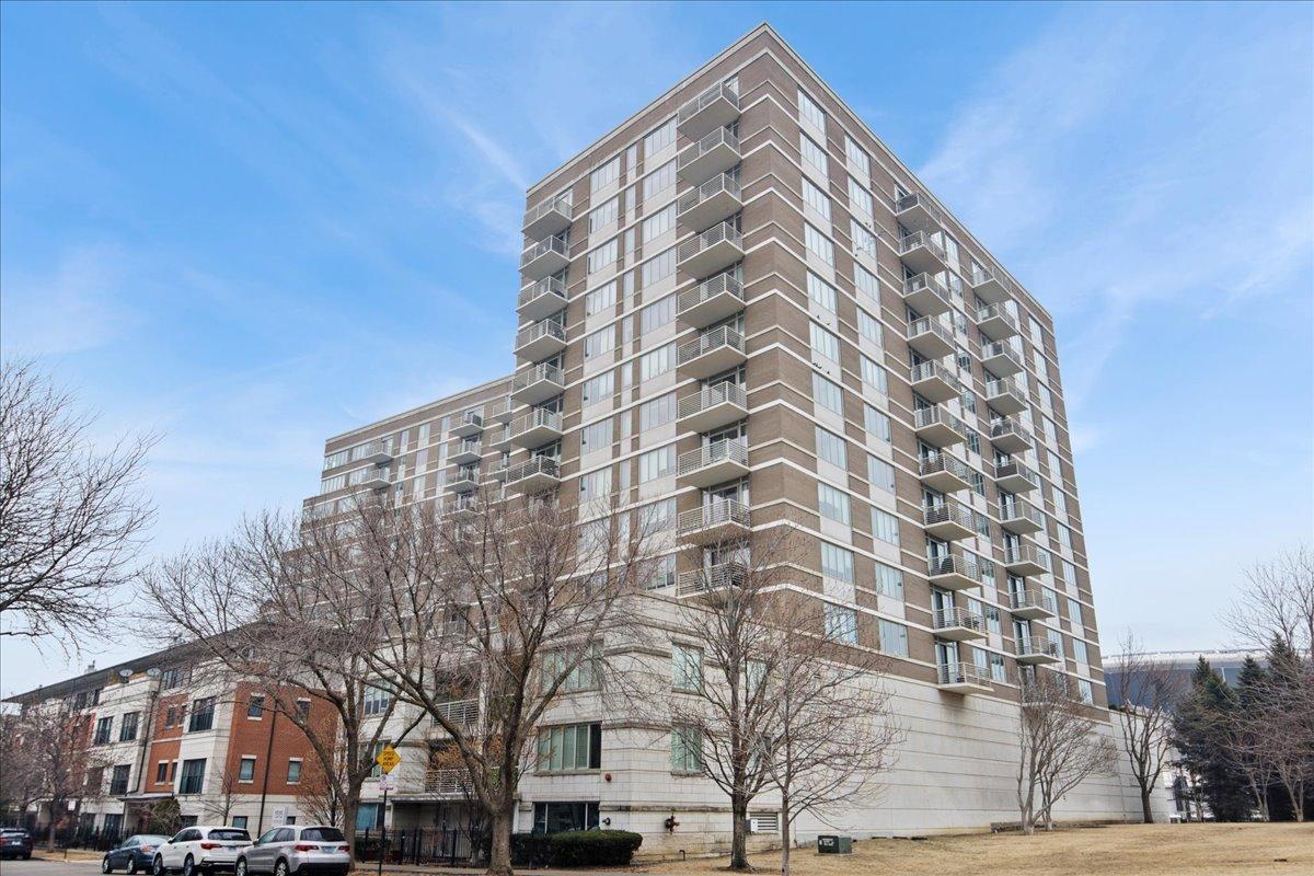 1515 S Prairie Ave. #608, Chicago, IL 60605