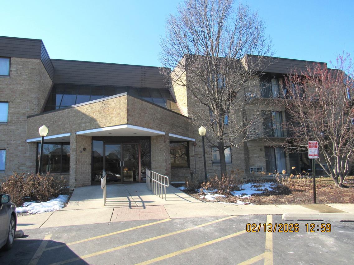 [Address Hidden by Seller], Rolling Meadows, IL 60008