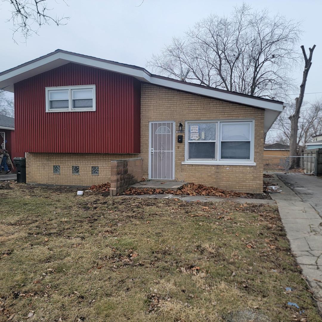 16444 Wolcott Ave., Markham, IL 60428