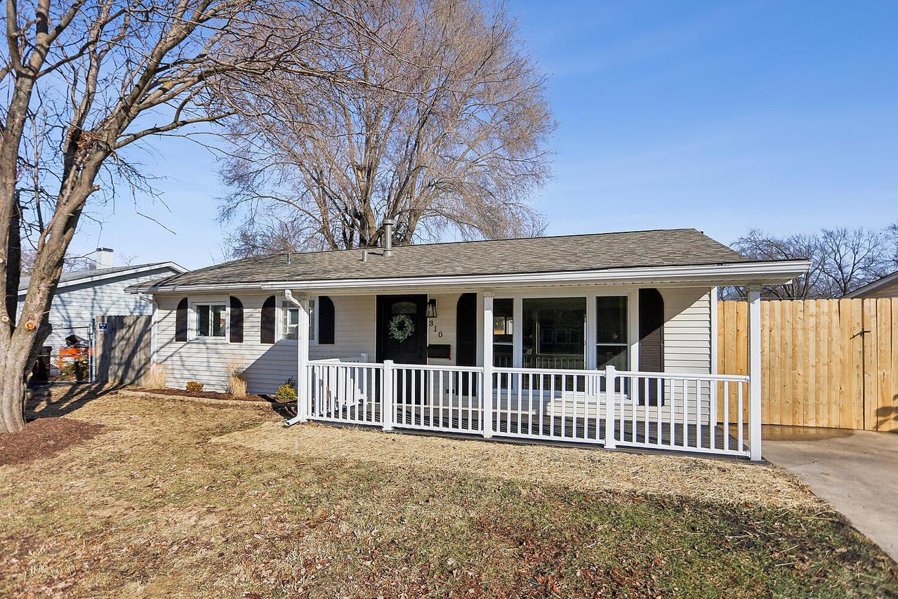 310 Mccameron Ave., Lockport, IL 60441