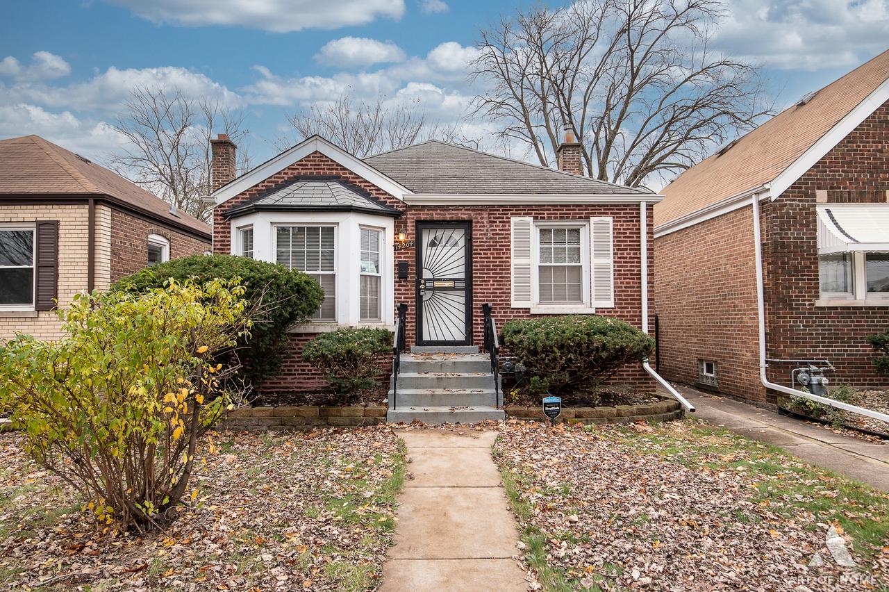 14204 S Eggleston Ave., Riverdale, IL 60827