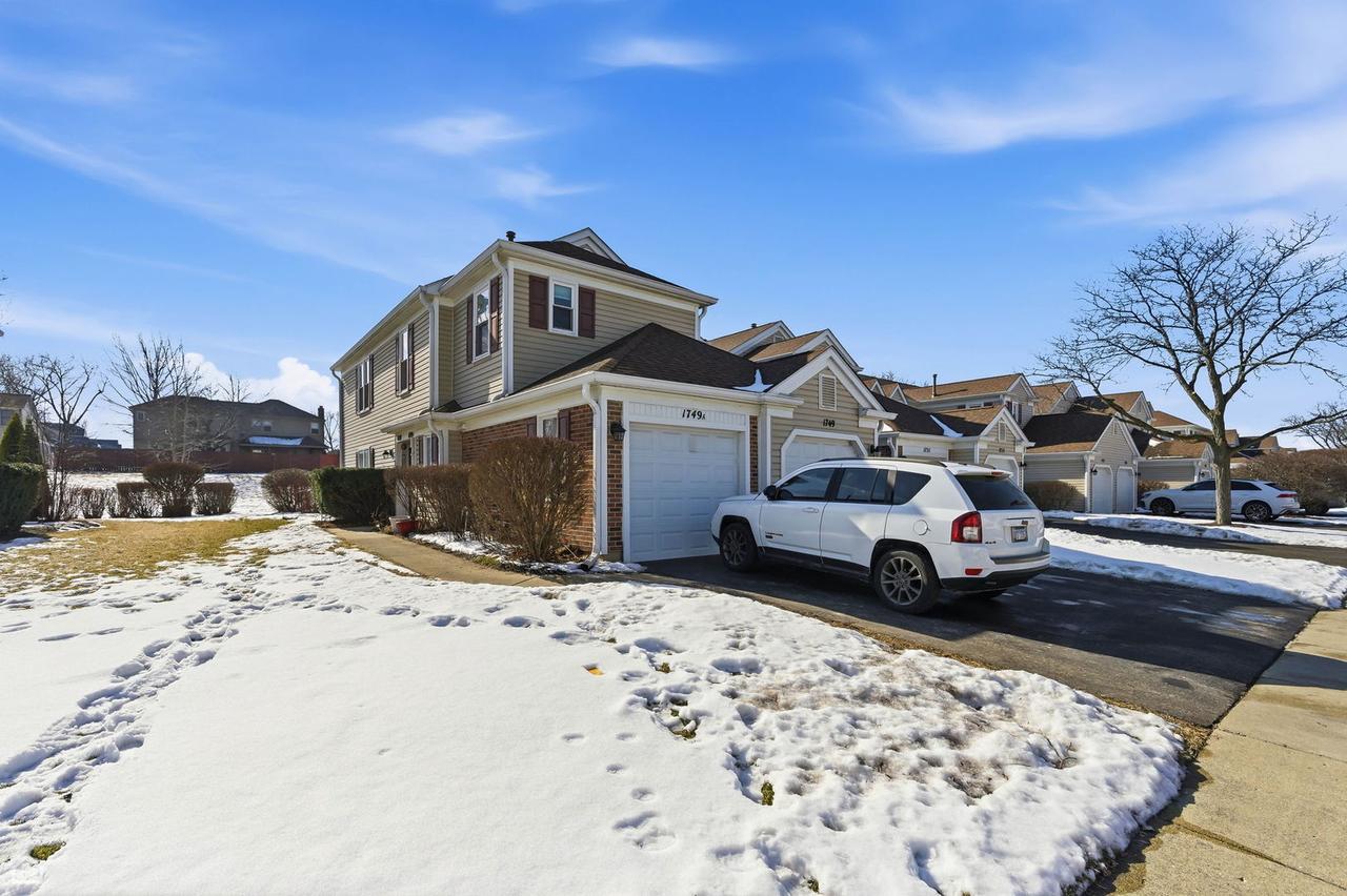 1749 Vermont Dr., Elk Grove Village, IL 60007
