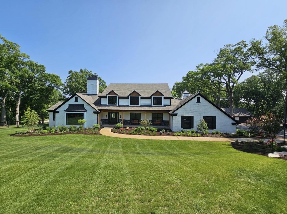 3N805 Town Hall Rd., St. Charles, IL 60175