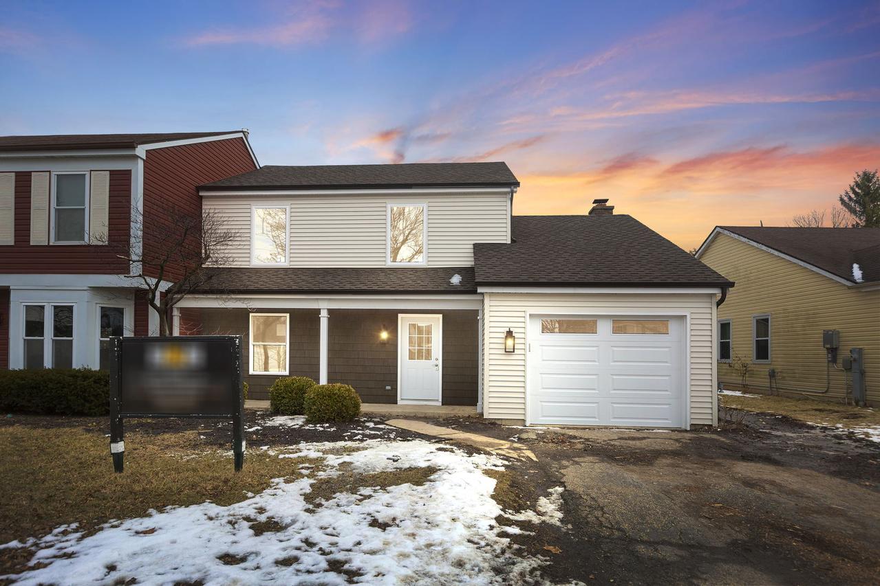 1283 Huntington Dr., Mundelein, IL 60060