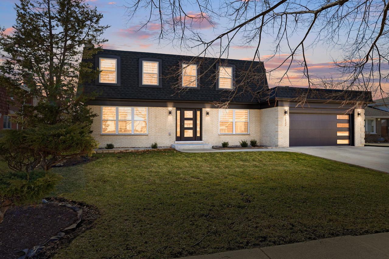 [Address Hidden by Seller], Arlington Heights, IL 60005