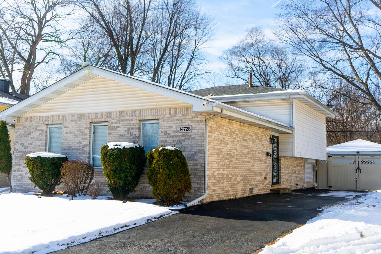 14728 W Martin Luther King Jr Dr., Dolton, IL 60419