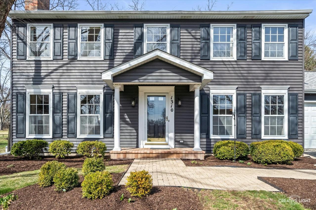 1310 N Carlton Ave., Wheaton, IL 60187