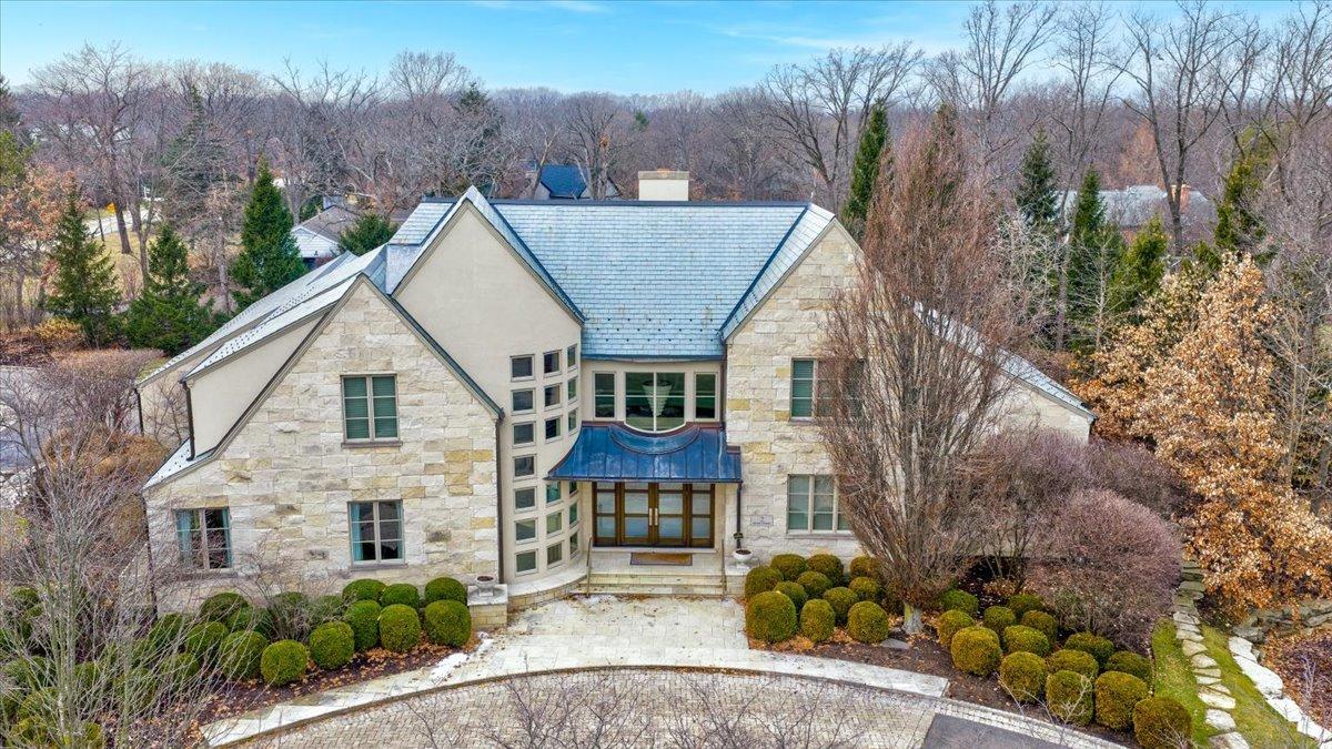 2 Bridlewood Rd., Northbrook, IL 60062