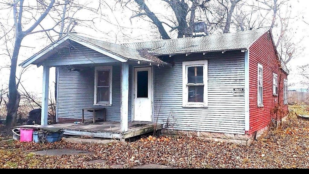 2280 E Hickory St., Decatur, IL 62526