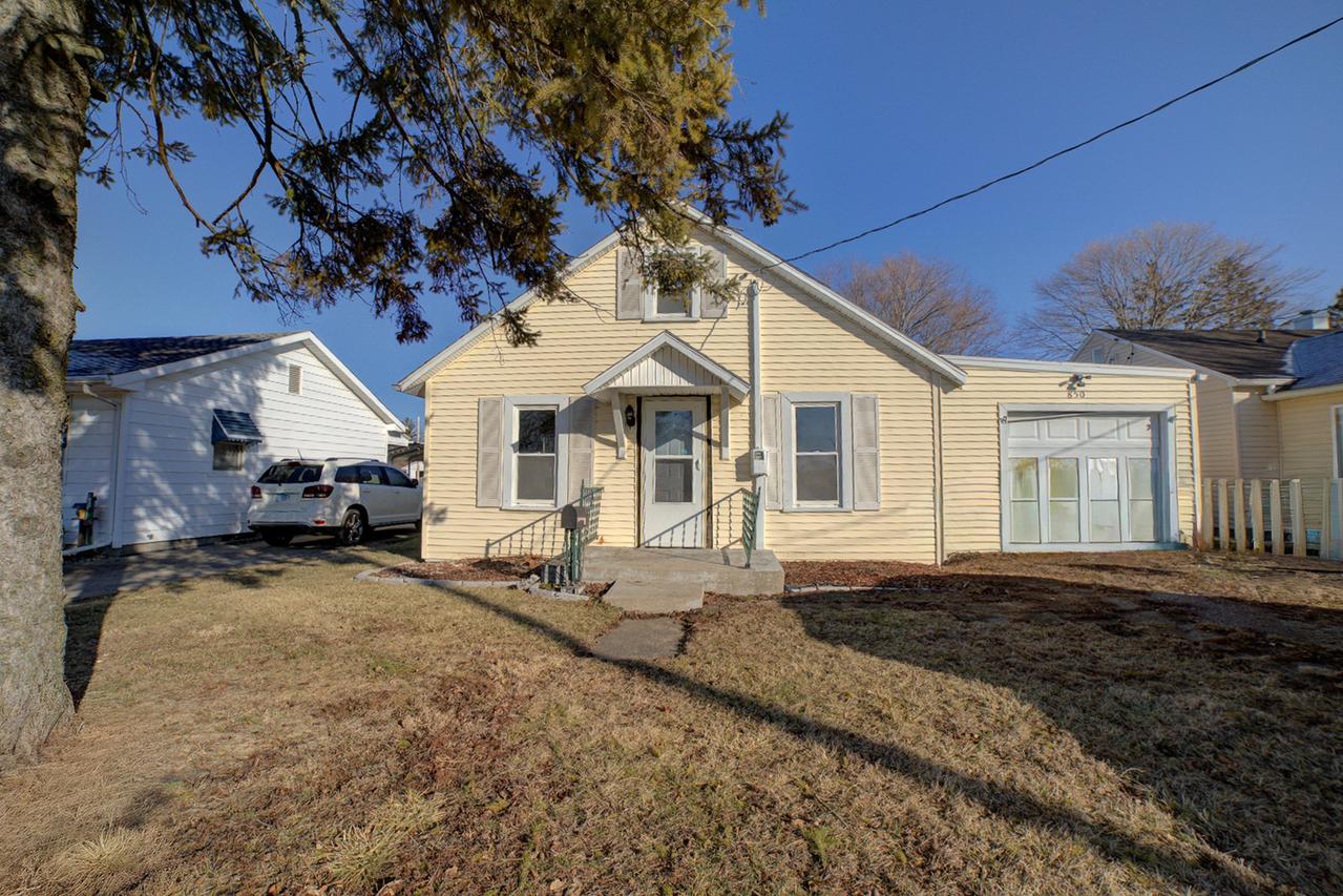 850 E Chestnut St., Hoopeston, IL 60942