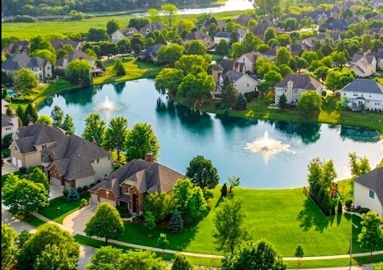 710 Reserve Ln., Joliet, IL 60431