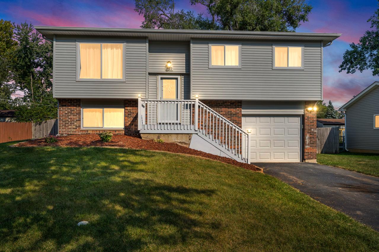 220 N Ashbury Ave., Bolingbrook, IL 60440