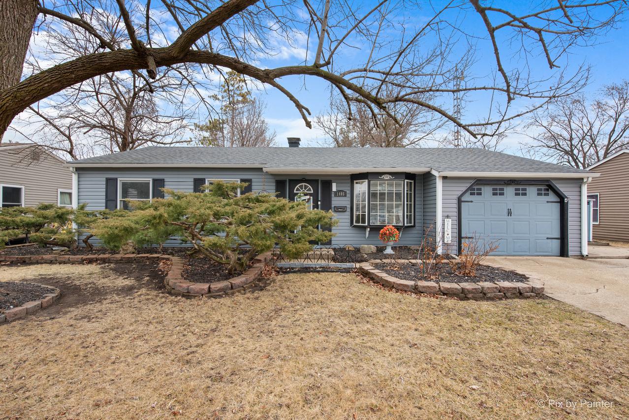 1405 Robinwood Dr., Aurora, IL 60506